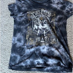 Chaser graphic tshirt